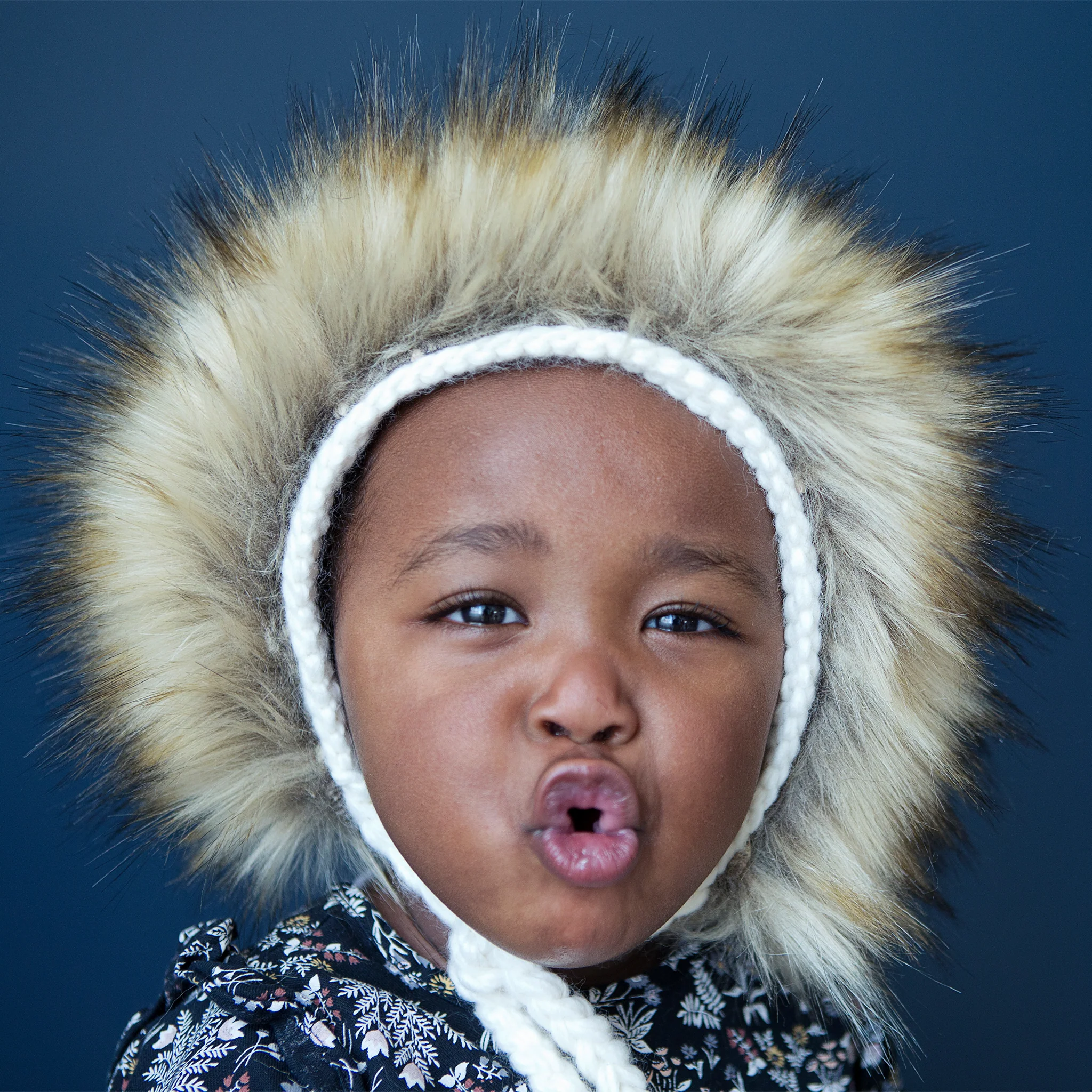 Lennon Lion Bonnet, Cream - Image 3